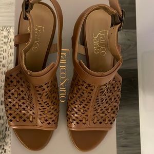 Size 7 woven leather block heel sandals. Whiskey brown.